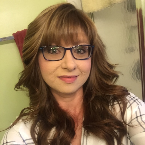 Meet your Posher, Jenny - Picture 1 of 1